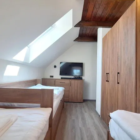 Jizbicka Willa Náchod